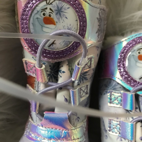 Disney Frozen 2 Boot - Picture 2 of 13